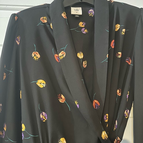 Cabi Divine Black Floral Long Sleeve Midi Dress. Size medium. - Picture 11 of 16